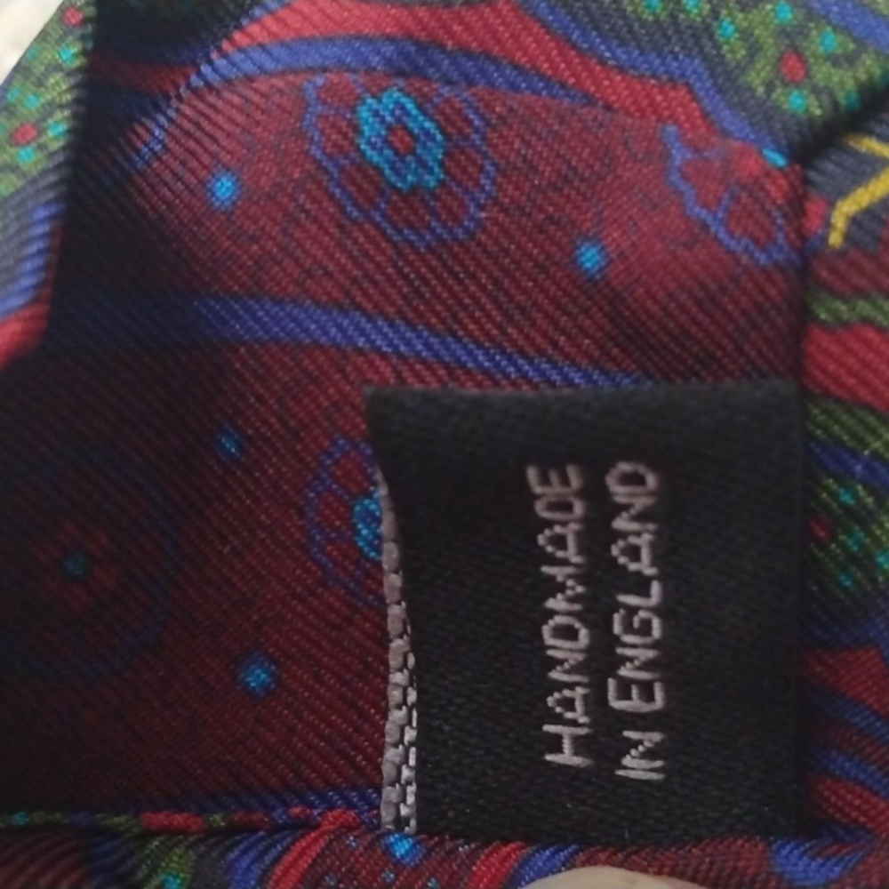 Paul Stuart Silk Tie (Burgundy/Green/Blue) - Made in England - Picture 7 of 11